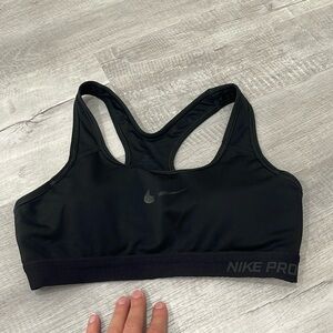 SMALL NIKE PRO SPORTS BRA